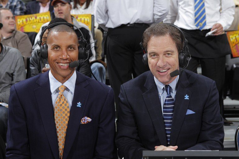Kevin Harlan Returns to Talk NFL and NBA News, Plus Broadcasting Career!