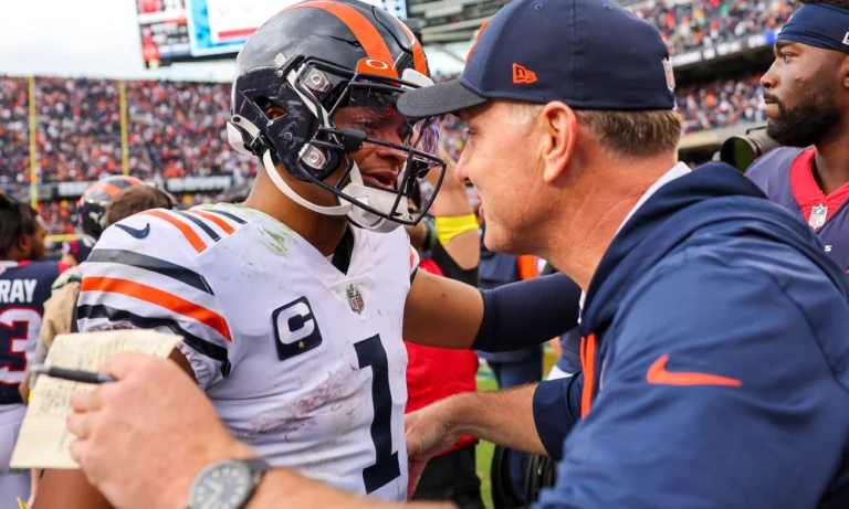 FULL SHOW: Bears Passing Game “On Track,” Eberflus Acknowledges Edge Rusher Problems, White Sox Should Not Fire Pedro Grifol | Sports Talk Chicago 6-21-23