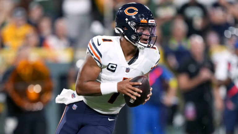 No One Is Saying That The Bears “WILL KEEP” Justin Fields! | Guest Host Joey Christopoulos